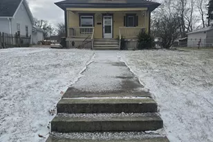 509 E Bronson St, Streator, IL 61364 - Photo 1