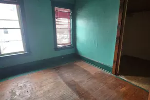 509 E Bronson St, Streator, IL 61364 - Photo 9