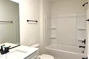 6257 Sandbelt Dr, Woodridge, IL 60517 - Photo 11