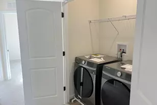 6257 Sandbelt Dr, Woodridge, IL 60517 - Photo 13