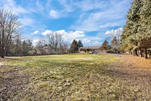 1004 Portsmouth Dr, Rockford, IL 61102 - Photo 49