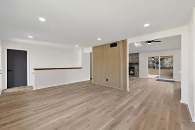 1004 Portsmouth Drive, Rockford, IL 61102 - Photo 7