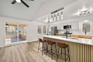 1004 Portsmouth Dr, Rockford, IL 61102 - Photo 13