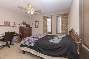 28 Chatsford Ct, Bloomington, IL 61704 - Photo 35