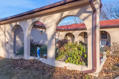 28 Chatsford Court, Bloomington, IL 61704 - Photo 5