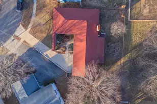 28 Chatsford Ct, Bloomington, IL 61704 - Photo 11