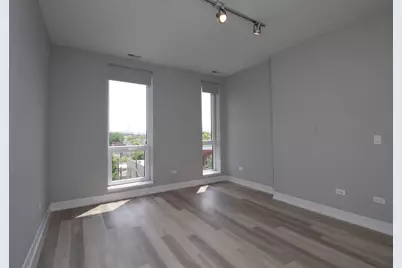 1554 N Talman Avenue #402, Chicago, IL 60622 - Photo 11