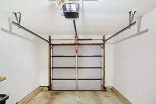 3382 Fox Hill Rd, Aurora, IL 60504 - Photo 15