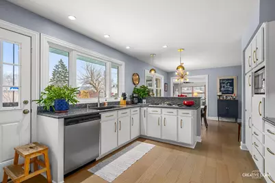 170 Alschuler Drive, Aurora, IL 60506 - Photo 9