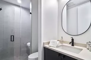 527 Kensington Ct, Hinsdale, IL 60521 - Photo 39