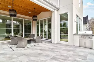 527 Kensington Ct, Hinsdale, IL 60521 - Photo 13