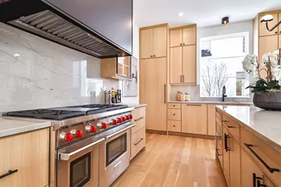 527 Kensington Court, Hinsdale, IL 60521 - Photo 7