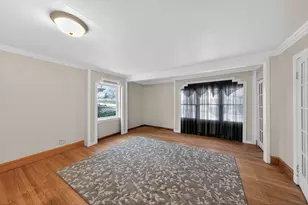 7315 Arcadia St, Morton Grove, IL 60053 - Photo 11