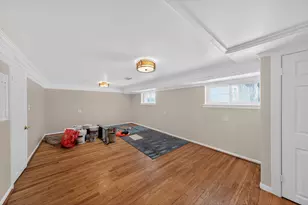 7315 Arcadia St, Morton Grove, IL 60053 - Photo 9