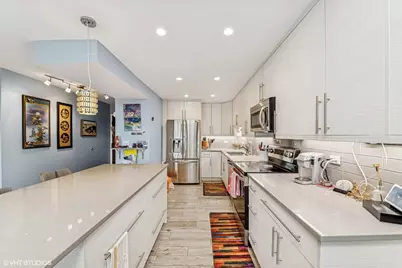 1717 W Crystal Lane #701, Mount Prospect, IL 60056 - Photo 11