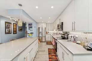 1717 W Crystal Ln, Mount Prospect, IL 60056 - Photo 11