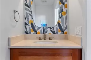 1530 N Elk Grove Ave, Chicago, IL 60622 - Photo 7