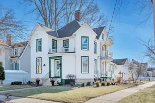 303 E Prospect Ave, Ottawa, IL 61350 - Photo 1