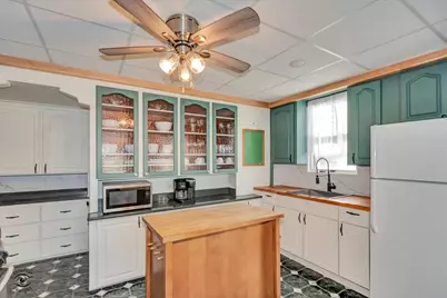 303 E Prospect Avenue, Ottawa, IL 61350 - Photo 13