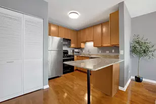 125 S Jefferson St, Chicago, IL 60661 - Photo 9
