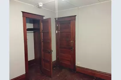 226 W Locust Street, Dekalb, IL 60115 - Photo 15