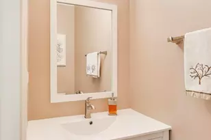 3233 N Ozanam Ave, Chicago, IL 60634 - Photo 13