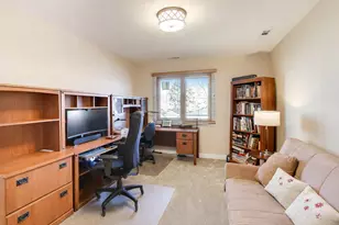 3233 N Ozanam Ave, Chicago, IL 60634 - Photo 23