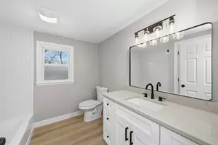 82 Ashlawn Ave, Oswego, IL 60543 - Photo 21