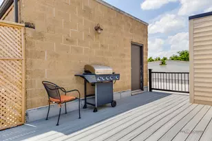 1529 N Artesian Ave, Chicago, IL 60622 - Photo 23