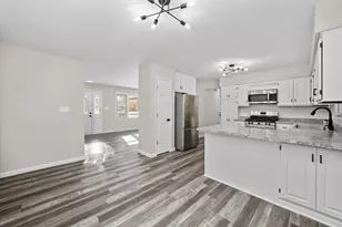 225 E Francis Rd, New Lenox, IL 60451 - Photo 7