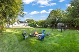 8S452 Bell Dr, Naperville, IL 60565 - Photo 49