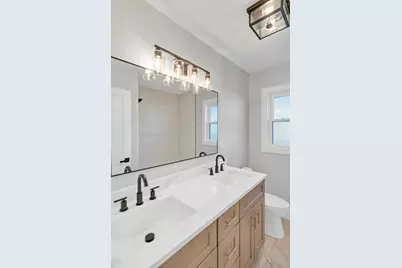 4500 N Ozanam Avenue, Norridge, IL 60706 - Photo 29