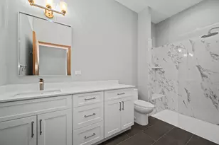 839 Madison St, Oak Park, IL 60302 - Photo 9