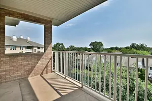 1745 Pavilion Way, Park Ridge, IL 60068 - Photo 43