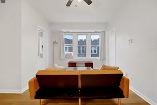 4427 N Lawndale Ave, Chicago, IL 60625 - Photo 3