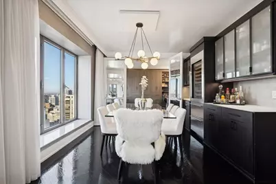 950 N Michigan Avenue #2704, Chicago, IL 60611 - Photo 9