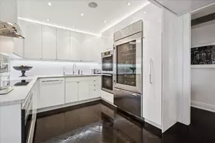 950 N Michigan Ave, Chicago, IL 60611 - Photo 15