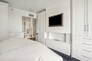 950 N Michigan Ave, Chicago, IL 60611 - Photo 23