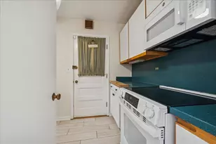 2258 Sherman Ave, Evanston, IL 60201 - Photo 9