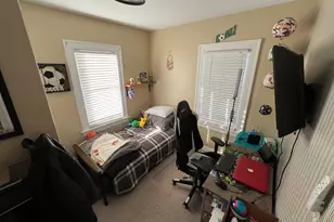 1035 Allaire Ave, Aurora, IL 60506 - Photo 9