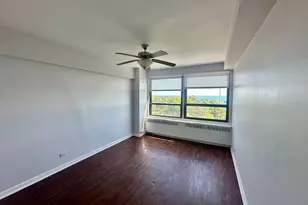 4180 N Marine Dr, Chicago, IL 60613 - Photo 5