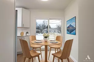 1015 Grandview Ave, Lockport, IL 60441 - Photo 13