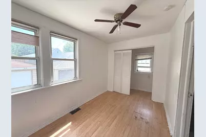 1413 Wisconsin Avenue, Berwyn, IL 60402 - Photo 13