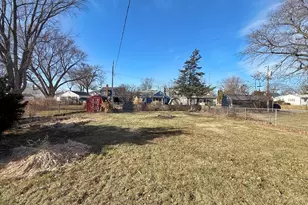 2406 Brittany Ln, Rock Island, IL 61201 - Photo 33