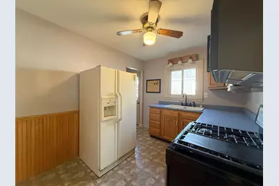 2406 Brittany Lane, Rock Island, IL 61201 - Photo 13