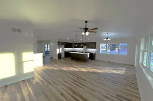 1923 Summerfield Ln, Bourbonnais, IL 60914 - Photo 7