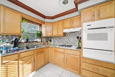 4913 W Warwick Avenue, Chicago, IL 60641 - Photo 15