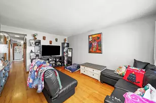 4913 W Warwick Ave, Chicago, IL 60641 - Photo 17