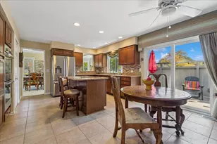 868 Longmeadow Ct, Lake Barrington, IL 60010 - Photo 13