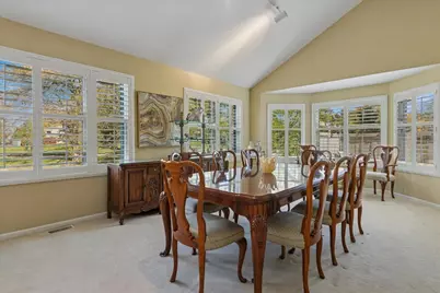 868 Longmeadow Court, Lake Barrington, IL 60010 - Photo 11